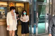 快訊/吳欣盈現身了！　從民眾黨部出發前往中選會登記