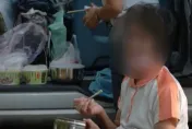 影/疑推媽墜溪溺斃！王忠義弒母詐保「無罪確定」　法官：證據無法判斷