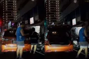 影/休旅車違規臨停卸貨　駕駛「肉身擋車牌」慘吃2罰單