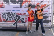 超認真少年攜手廖盈婷當「運將」！　5分20秒闖關運轉職人挑戰賽