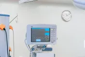 影/90歲老婦被宣告死亡　包屍袋2小時竟離奇「死而復生」