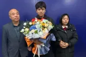 苦盡甘來！裝潢工遭拐賣25年後與家人重逢　獲富豪爸贈「3房1車」