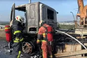 影/國3彰化段砂石車瞬間成火球　駕駛跳車急喊：有沒有人能幫我