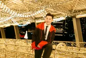 李明川喊話當「台版瑪麗亞凱莉」！ 新MV連換7造型近百萬