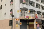 難售想哭！台南透天貼「12張」求售　「現實版彈出式廣告」終於賣出去了