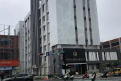 噁男入侵校園！襲臀2女學生還欲攻擊2男學生　遭眾人合力制伏送辦
