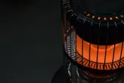 延長線「暗藏危機」9種電器不要插！電暖器、吹風機也上榜