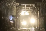 快訊/大陸貴州建材廠鋼棚垮塌　至少釀6死3傷悲劇