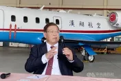 影/漢翔今年交機17架達標 　董事長胡開宏率4架勇鷹飛台東