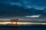 湖中小島用走的就能到！日本最大湖泊「琵琶湖」水位下降　當局擔憂恐缺水