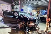 毫無減速！苗栗7旬翁自撞環保站鋼柱亡　車頭扭曲變廢鐵