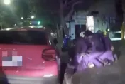 影/三重男酒駕又違規遭攔查　罵警「白癡」友人動手雙雙遭逮