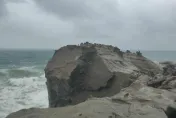 影/新北瑞芳知名景點「象鼻岩」崩塌斷鼻！疑雨勢、海浪太大釀禍