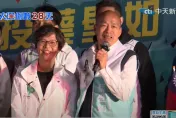 影/同場柯文哲為蔡壁如站台！韓國瑜一拿麥克風突「跳電」　辣個男人爆這句話
