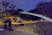 高雄公園66歲男子自焚身亡！身分被查出是議員兄長