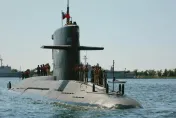 快訊/海虎潛艦驚傳6官兵落水「3人失蹤」　海軍持續搜救中