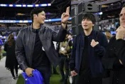影/順便服務山本由伸？大谷翔平翻譯也來二刀流　「被虧像50歲歐巴桑」