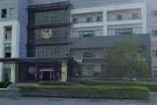 台南女傳因未戴安全帽被罰「穿紅衣輕生」　親妹淚曝真相