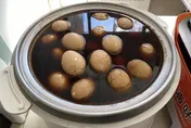 一盒雞蛋賣百元「茶葉蛋卻9元」？　內行人曝超商「心機賺法」