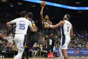 影/太陽3巨頭合砍77分！畢爾投13中10高效　太陽爽收3連勝