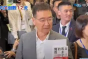 影/副總統辯論會三腳督到齊！趙少康捧「《以民主之名的獨裁》批民進黨