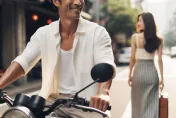 看到妳的露背裝流口水！高雄豬哥男跟騷OL　還留「不雅訊息」紙條遭判刑