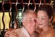 61歲楊紫瓊「突曬嬰兒照」身分揭曉！與尪親密貼頭　甜喊：很快樂