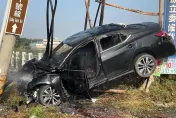 影/死亡車禍！雲林2車擦撞再撞彎電桿　車成廢鐵起火駕駛不治