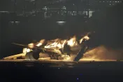 感人！日航撞機「對手全日空秒救援」　網淚推：救難時不分家