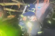 快訊/貢寮晚間嚴重車禍！水泥車撞進公園…救援影像曝光