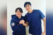 影/大谷穿道奇藍訓練畫面曝！右肘「一片清爽」開刀復元良好