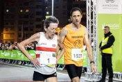 快到歲月追不到！最猛阿嬤10公里路跑飆出「39分40秒」　刷新世界紀錄