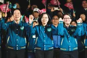 「台灣美德站出來凱道護國之夜」！賴清德提出「四個堅持」蔡英文鞠躬感謝