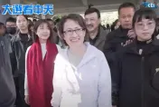 影/蕭美琴偕余天現身投票！一度忘帶身分證曝「心情緊張但有信心」