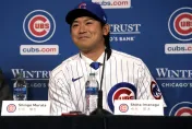影/今永昇太披小熊18號球衣亮相！脫口「嘿！芝加哥」全場爆笑圈粉