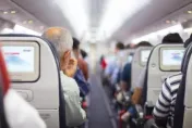 飛機急墜「空服員會發遺書」？　網曝真實經歷：都市傳說是真的！