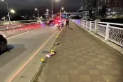 快訊/中和秀朗橋嚴重車禍原因曝！前車自摔後車追撞　女乘客倒地OHCA