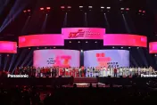 紅白現場！LE SSERAFIM現身了甜打招呼　林宥嘉、蕭敬騰放閃大對決