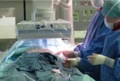 9歲男童腹痛就醫「腎臟竟充滿56顆結石」　醫曝原因出在媽媽的寵溺菜單