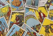 鬼月陰氣重！塔羅專家點名「3星座」當心運勢下滑
