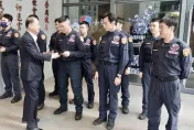 警政署長至北市刑大座談　頒發慰勉金激勵員警士氣