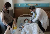 腺病毒正流行！7歲童參加冬令營發高燒1週　醫示警：春節恐「上下夾擊」