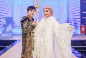 百人大開場！胡瓜、陳美鳳「龍鳳」世紀合體　吊鋼絲驚險畫面曝光