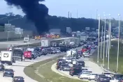 小飛機迫降佛州公路撞上汽車爆炸釀2死　目擊者：飛機離頭頂僅數公分