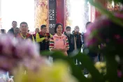 人氣輾壓陳其邁！　柯志恩魅力風靡高雄　5000份福袋不到一小時秒殺