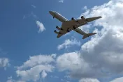 快抬頭看！NASA飛機在台灣上空「上上下下」　彭啟明喊：很感動