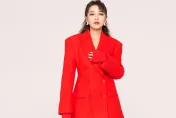 穿紅內衣招桃花！丁噹回老家被娘催婚　自爆陪「他」共度情人節