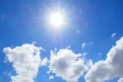 冬衣先別收！今飆34℃　2/23開始下雨…下週低溫下探10℃