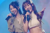 啦啦隊女神拍MV「下身濕透」！林襄轉職當助理　侍奉師妹當「人肉枕頭」