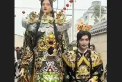 影/大不敬！網紅扮神明遊街…鞭打趕不走　竟扯「官方邀請」引眾怒